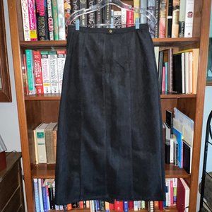 Denim & Co. Long Straight Skirt, Black Faux Suede, Size Medium, Like New